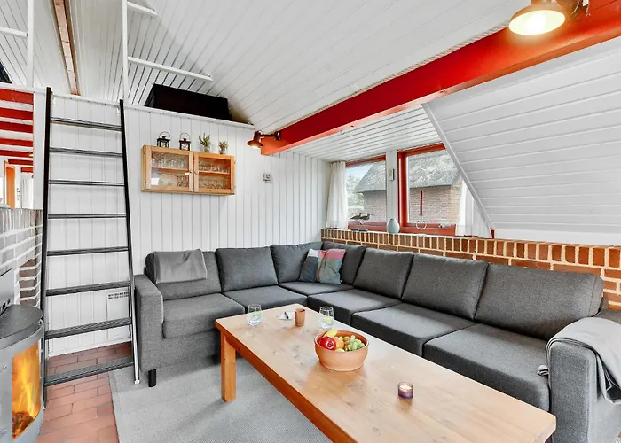 Hvide Sande 29 بيت للعطل Bjerregård