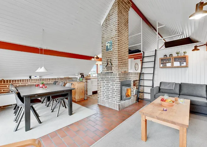 Hvide Sande 29 بيت للعطل Bjerregård